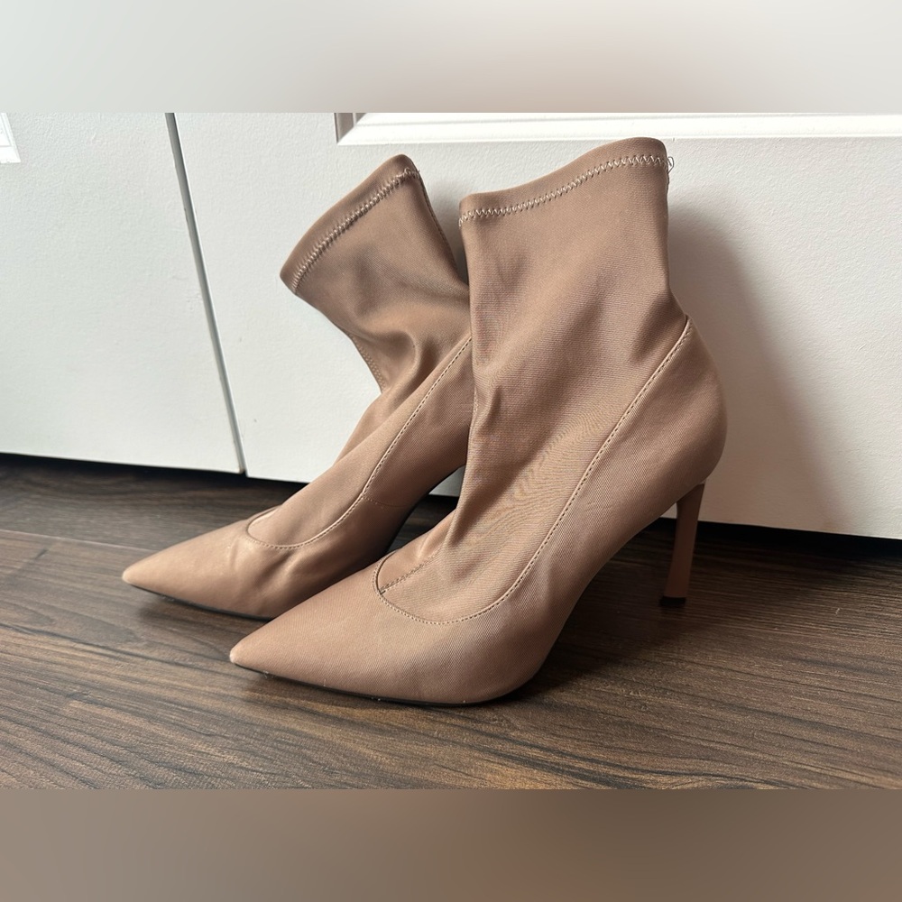 Zara Women’s Sock Stiletto Booties Nude (Size 38EU)